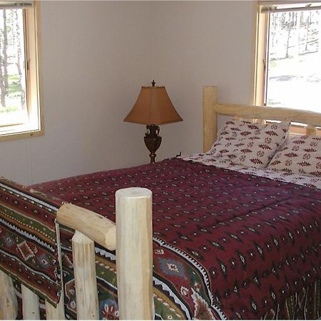 Comanche Lodge Къстър Стая снимка