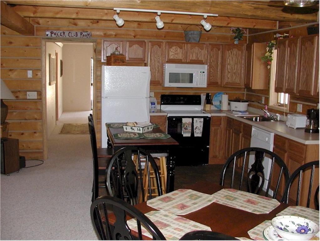 Comanche Lodge Къстър Стая снимка
