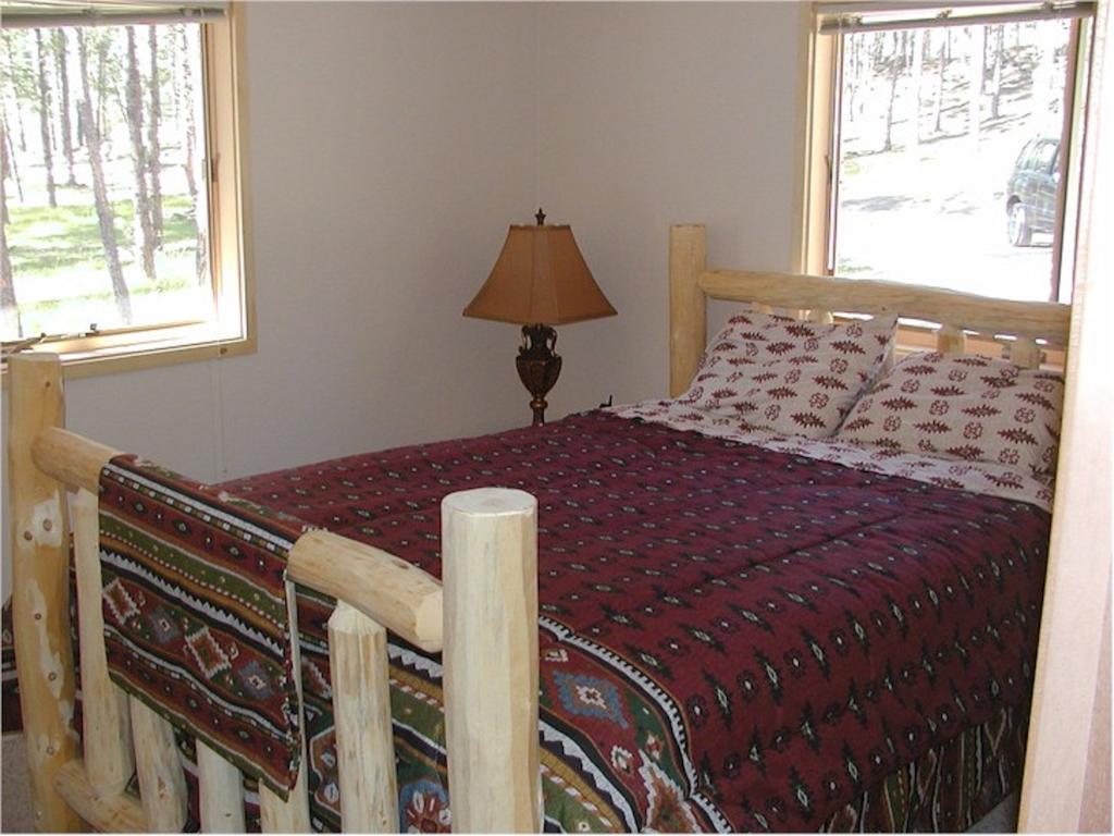 Comanche Lodge Къстър Стая снимка